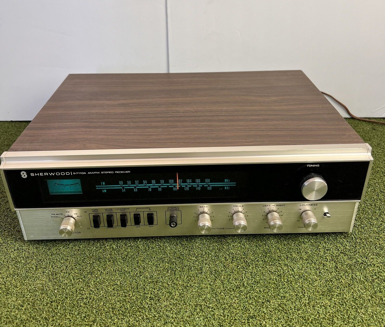 Vintage SHERWOOD S-7110A  STEREO RECEIVER  - Works