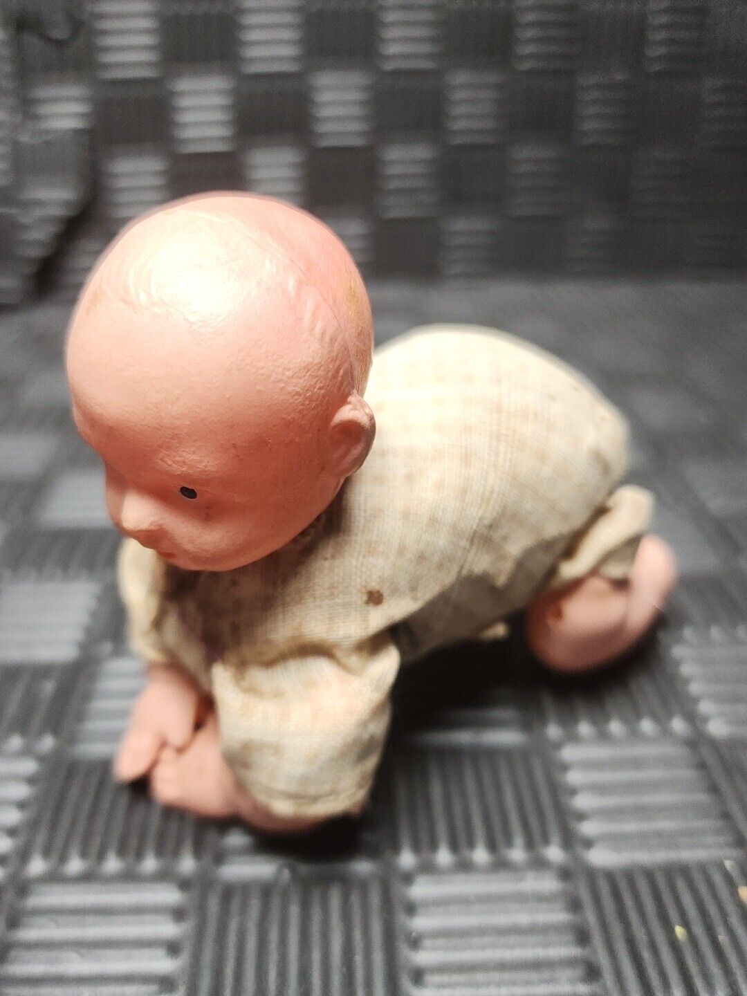 Rare 1930s Wind Up Celluloid Crawling Baby Japan Built in Key Pat 219991