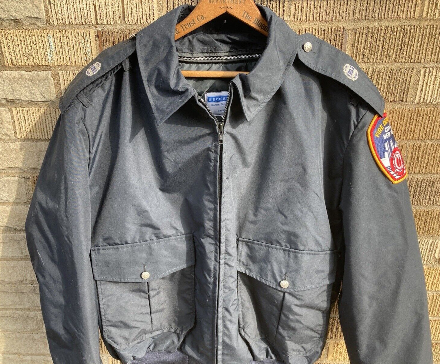 FDNY New York Jacket Vtg Fechheimer Large Regular 100% Nylon Fire Department