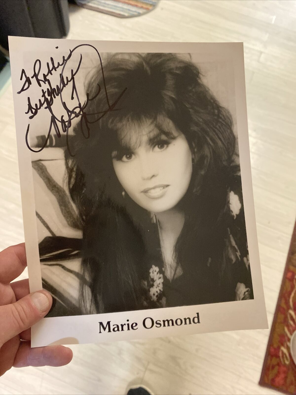 POP Musician Marie Osmond Autograph Signed 8 x 10 Photo Autographed