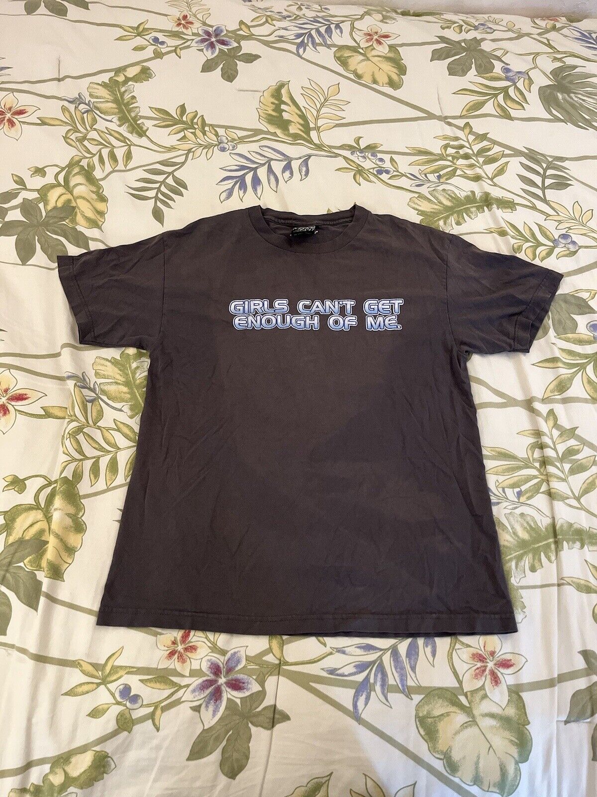Vintage Y2K Top Heavy Spell Out Shirt 