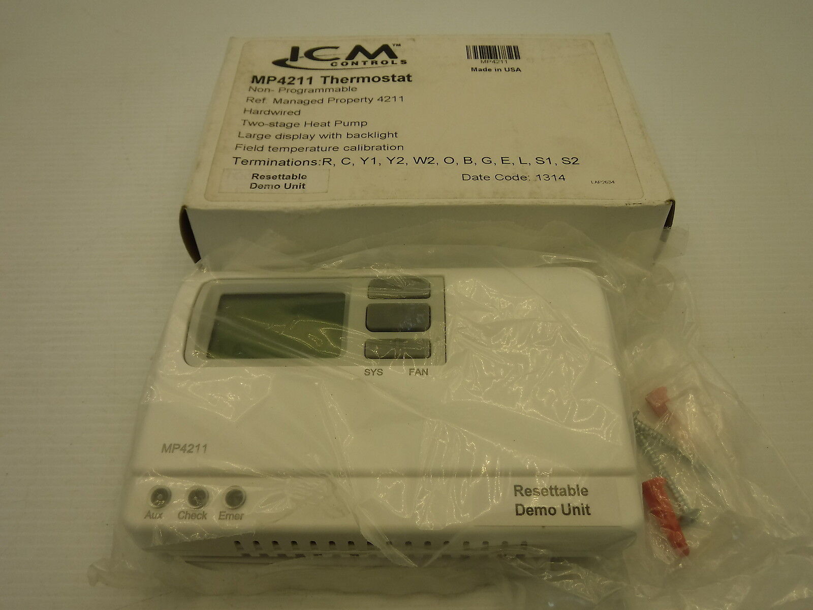ICM CONTROLS MP4211 Low Voltage Thermostat, Stages Cool 2, Stages Heat 2 NIB
