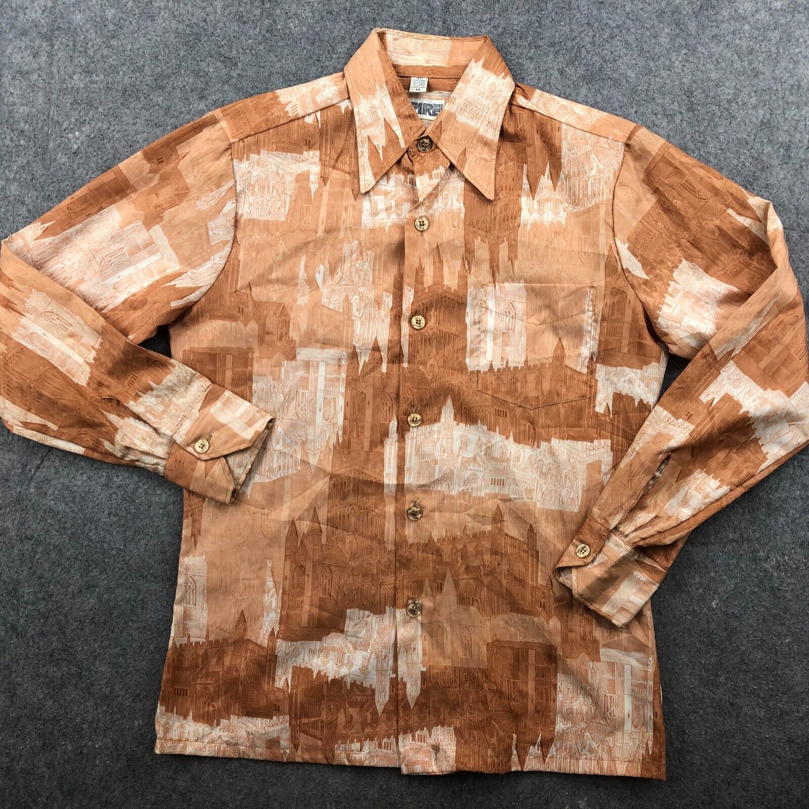 Vintage Spire Shirt Mens Medium Beige Geometric Long Sleeve Button Polyester