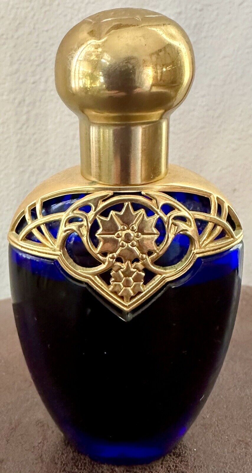 Vintage Avon MESMERIZE Cologne Spray Fragrance 1.7 fl oz~Used~3/4 Full~Cobalt