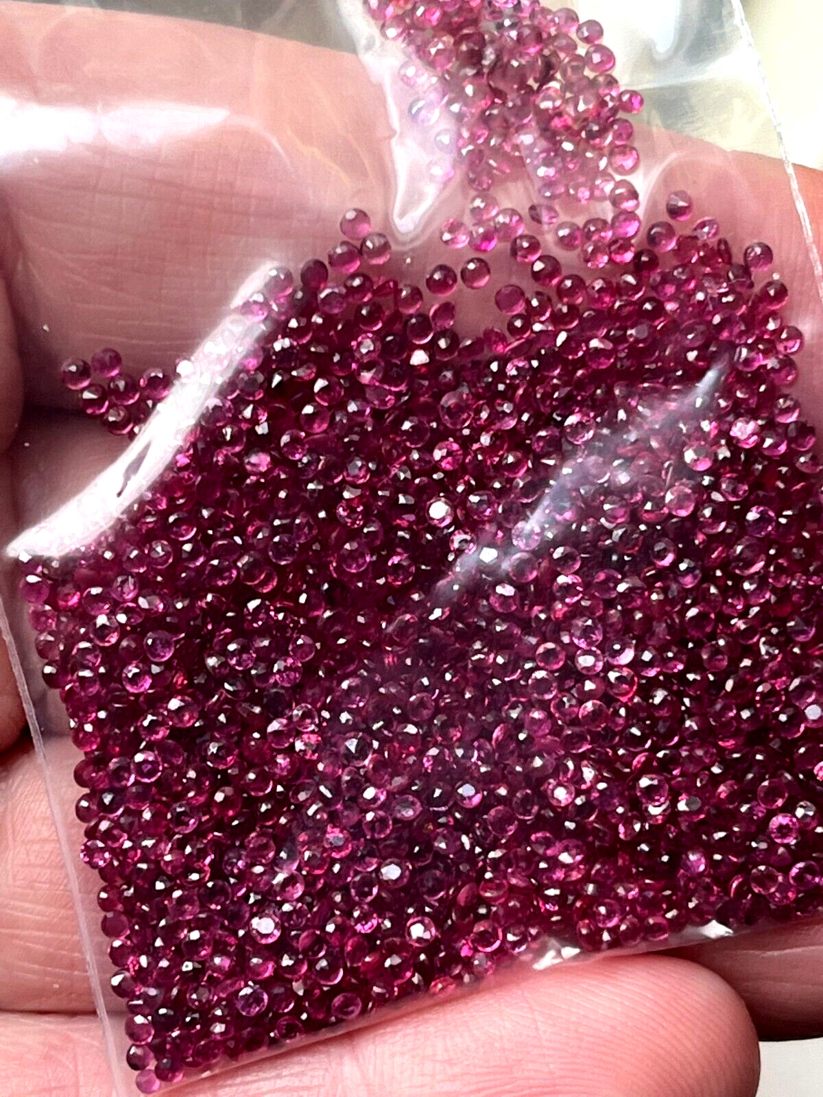 1ct Lot High Grade Genuine Rubies. THESE ARE VERY NICE *RETIRING FROM EBAY*.