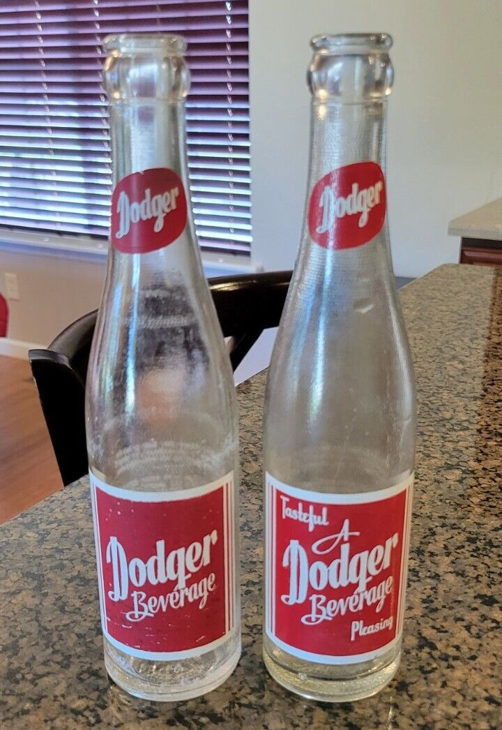 2 Lot Vintage Dodger ACL Soda Pop Bottle Bottles 10 oz Des Moines IA  2 Versions
