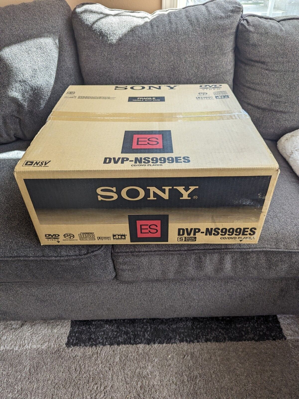 NOS Sony ES DVP-NS999ES  SACD CD DVD High End Super Audio Player - New In Box