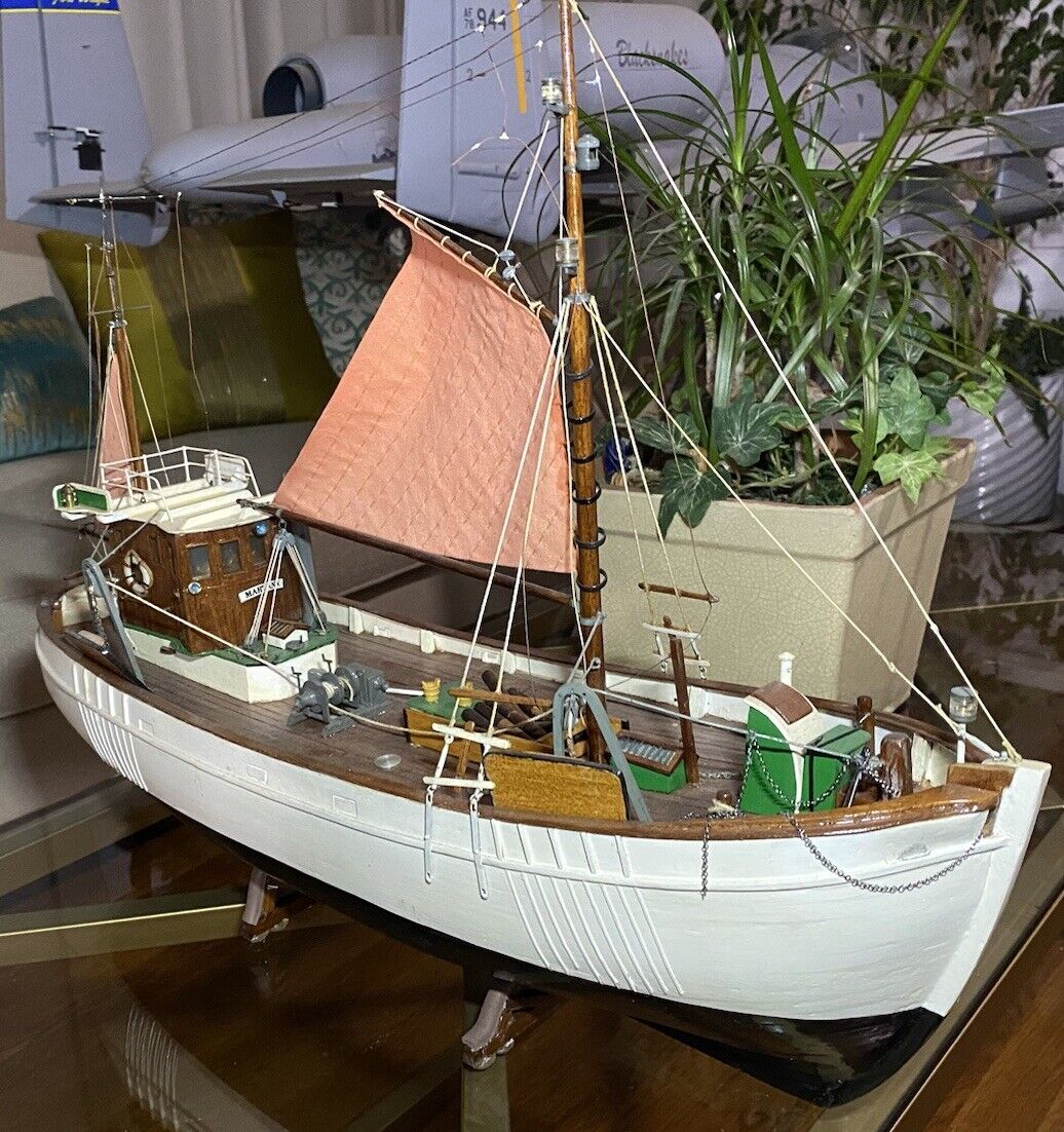 Rare Vintage Billing’s Mary Anne Boat. ManCave.