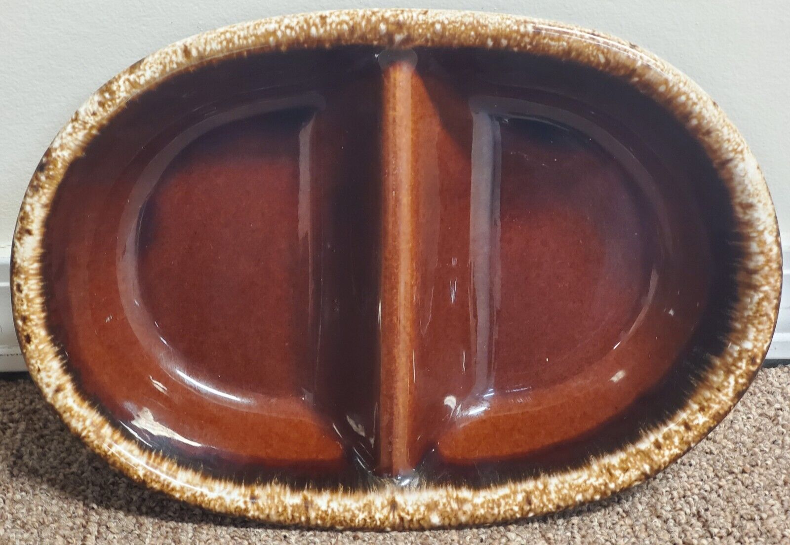 VINTAGE HULL POTTERY BROWN DRIP GLAZE DIVIDED SERVING BOWL DISH OVEN PROOF USA