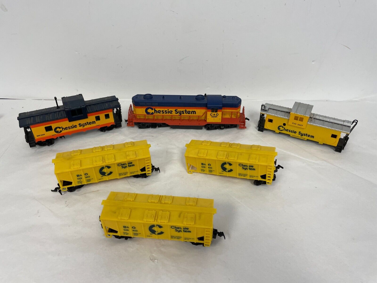 LOT x6 C&O B&O CHESSIE SYSTEM Caboose 4301 Carriages Locomotive - BACHMANN HO