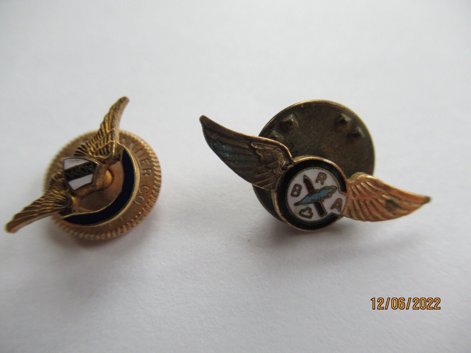 Aopa and BRA wing pilot badge pin lot