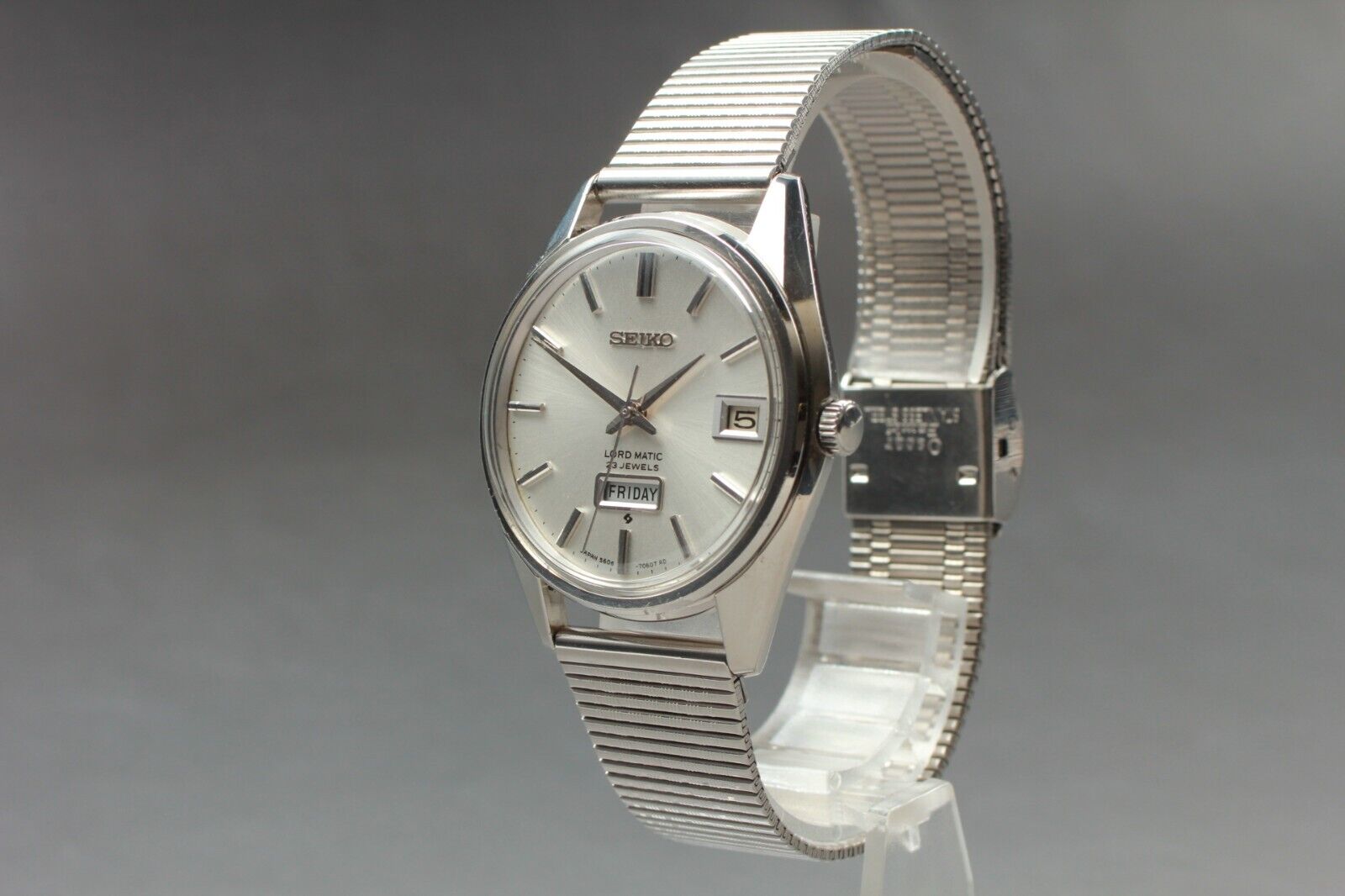 Serviced Vintage 1968 JAPAN SEIKO LORD MATIC WEEKDATER 5606-7060 23J Automatic