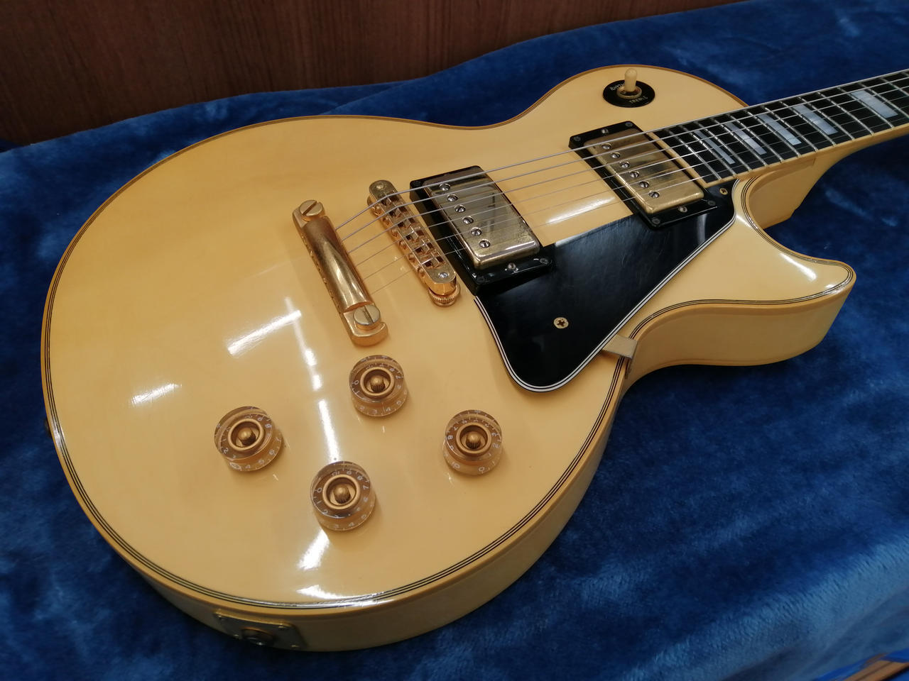 Gibson Les Paul Custom 1997 White Custom Shop Electric Guitar ※JUNK Needs Repair