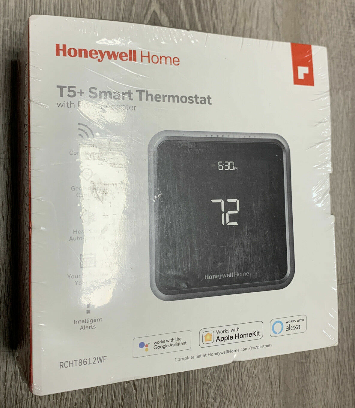 Honeywell T5+ Smart Programmable Thermostat (RCHT8612WF) BRAND NEW 