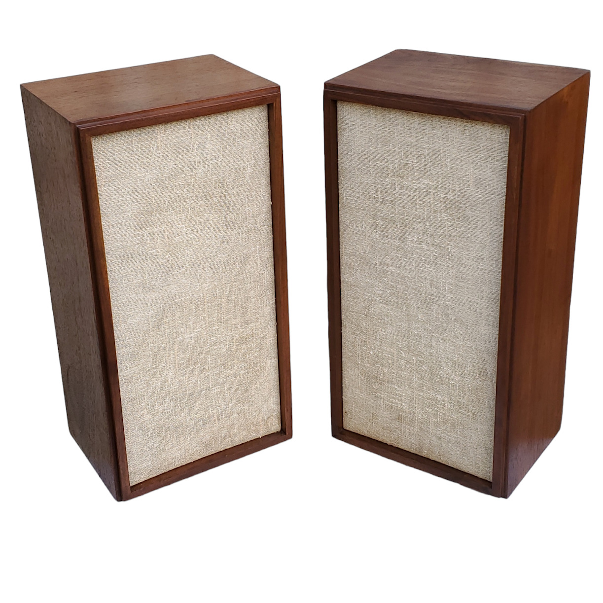 Mid Century Modern KLH Model 20 Speakers Refinished Walnut Cabinets Tested Pair