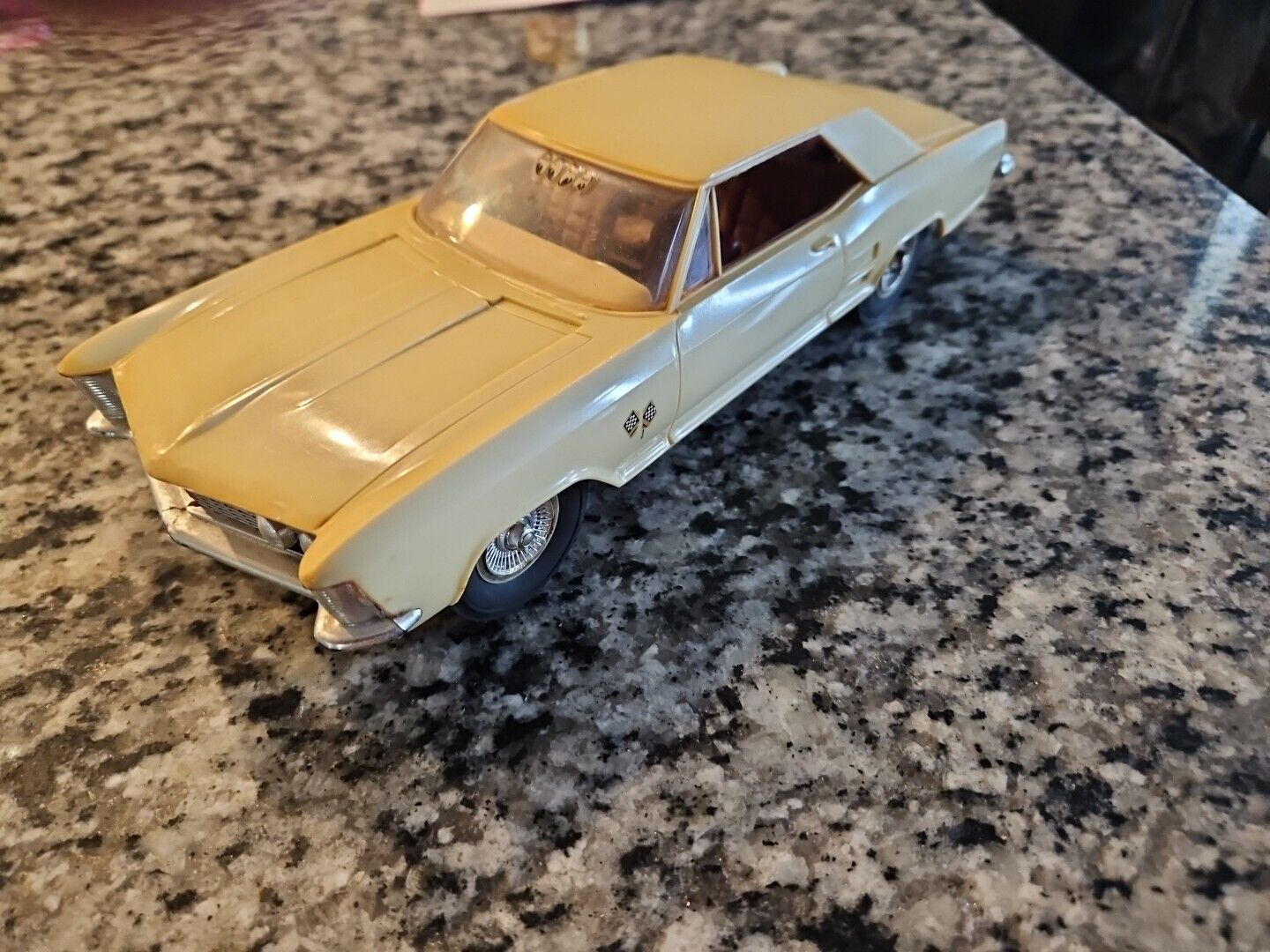 VINTAGE RARE COX THIMBLE DROME TETHER CAR - 1964 BUICK RIVIERA  - UNTESTED -READ