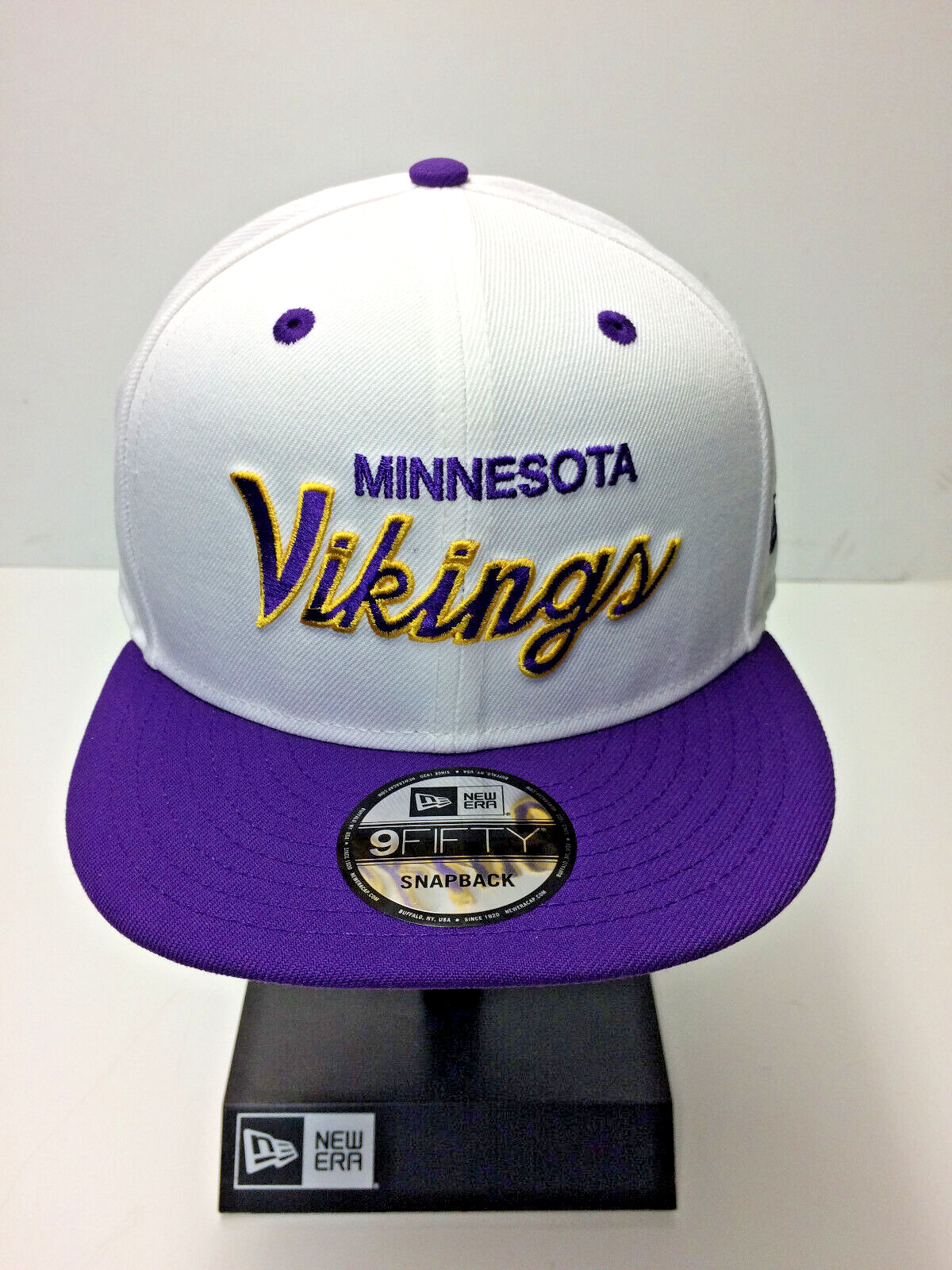 Minnesota Vikings RARE Retro Script New Era 9FIFTY Snapback Hat