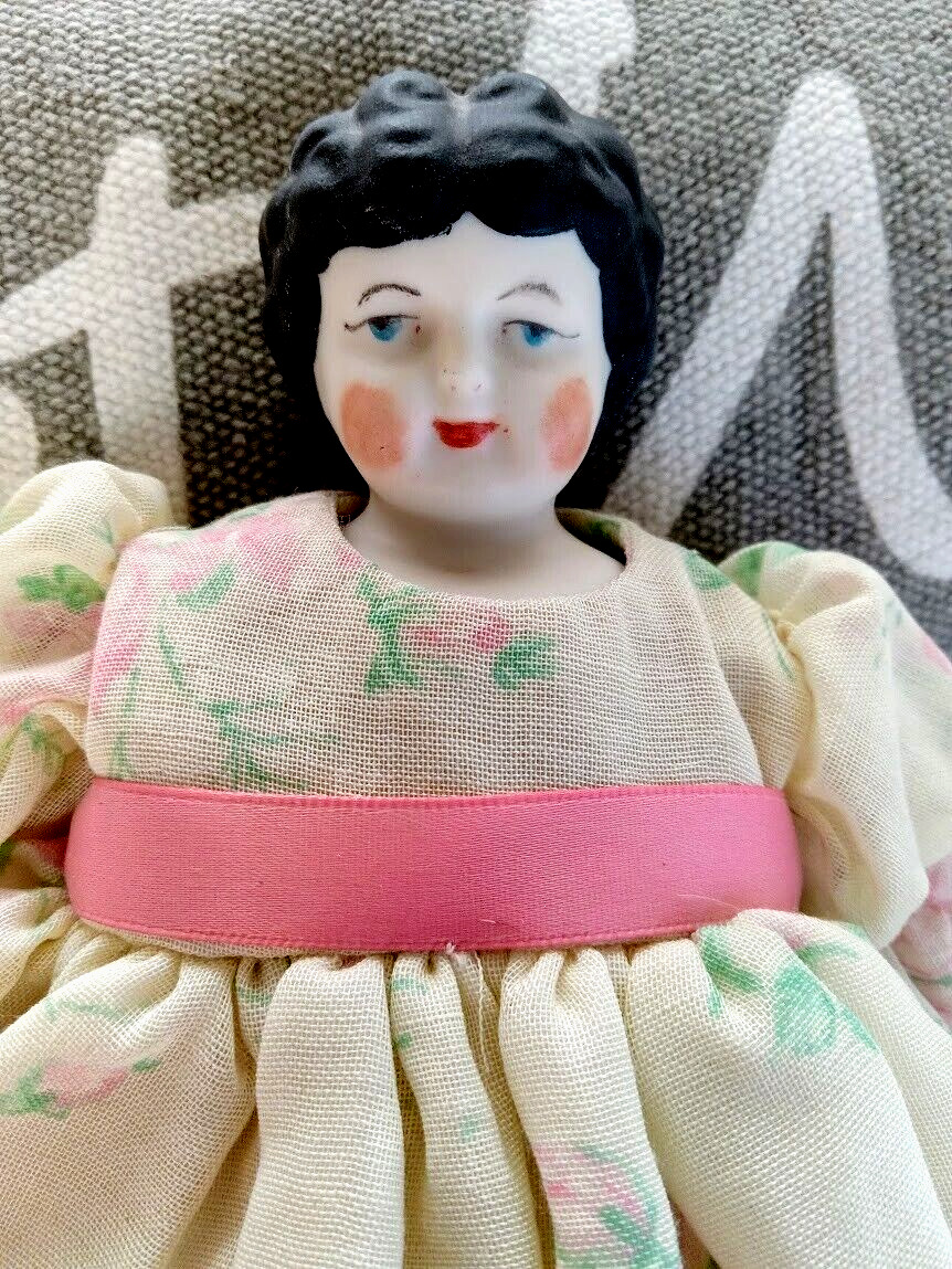 Antique Porcelain Bisque Doll Chinese Head Composition Rare Hooded Eyes 12\