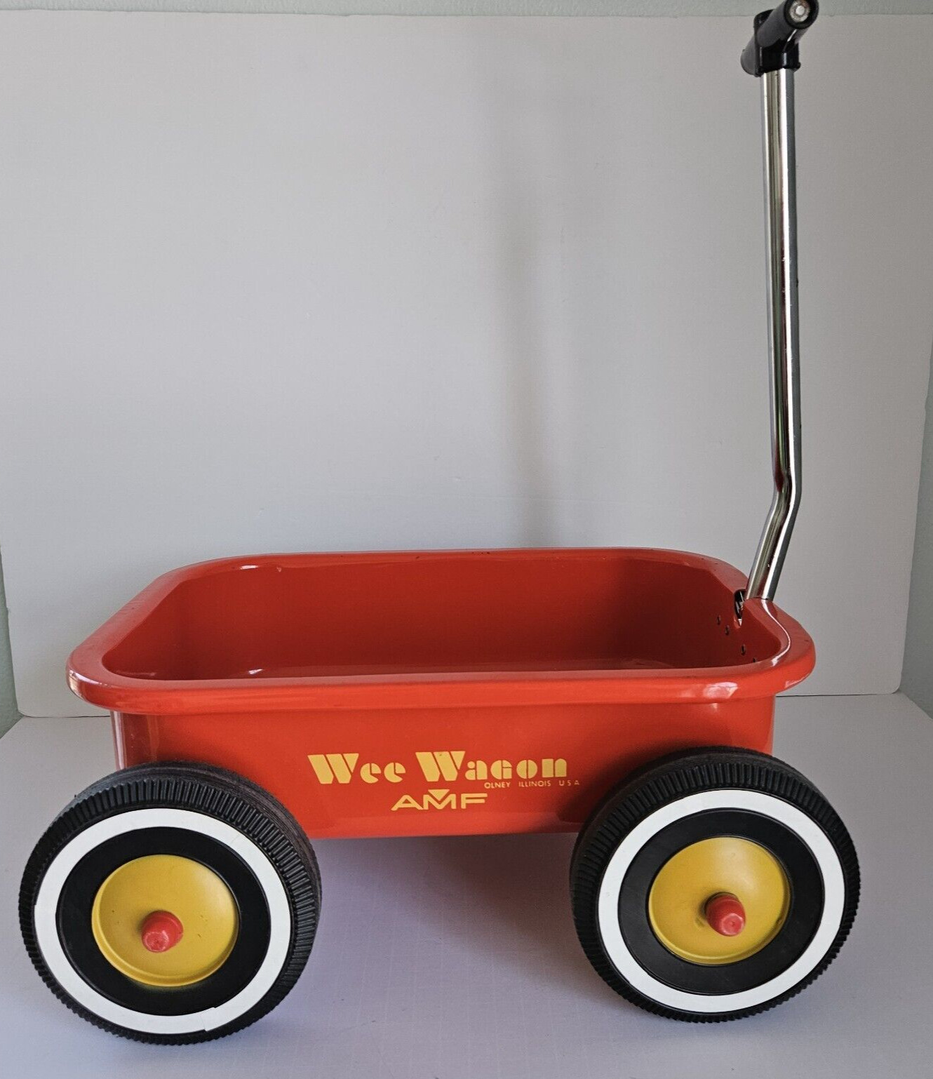 Vintage AMF Red  Wee Wagon Steel Made USA Nice Condition