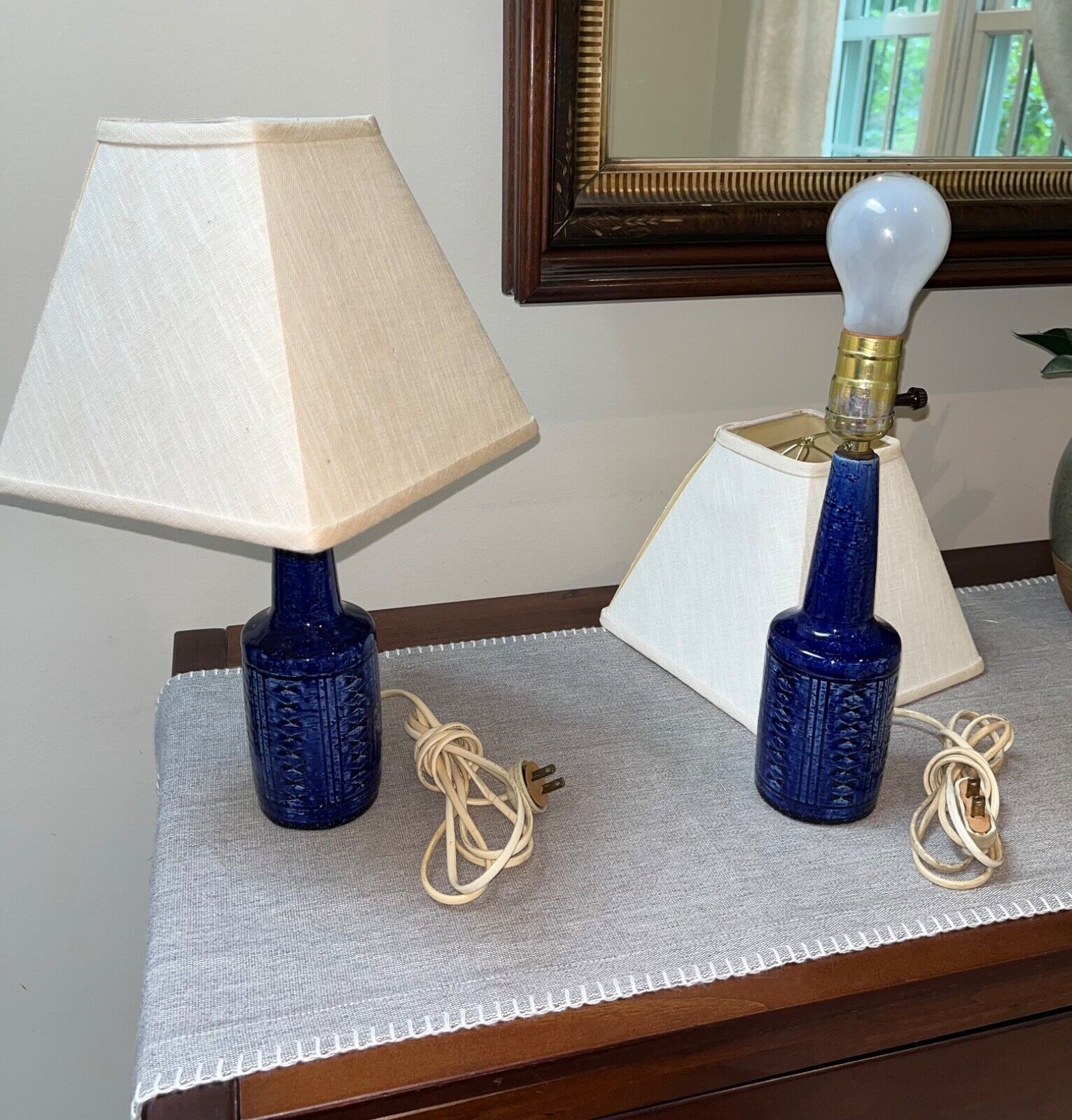 Two small table Lamps by PALSHUS Huis Denmark DL 29 in Blue glazed ceramic. 
