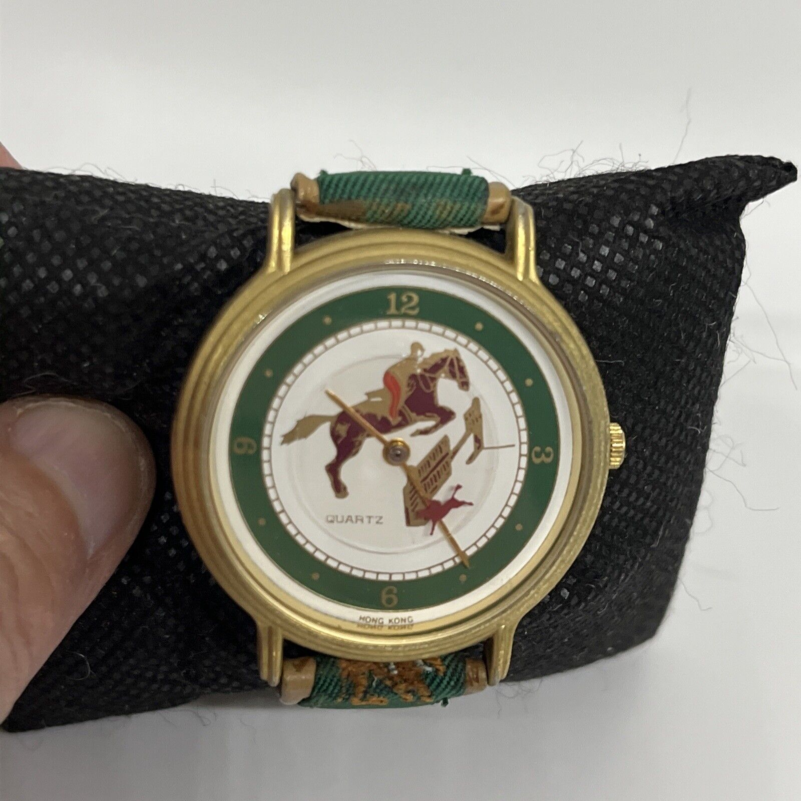 Horse Jumping Animated Vintage Watch