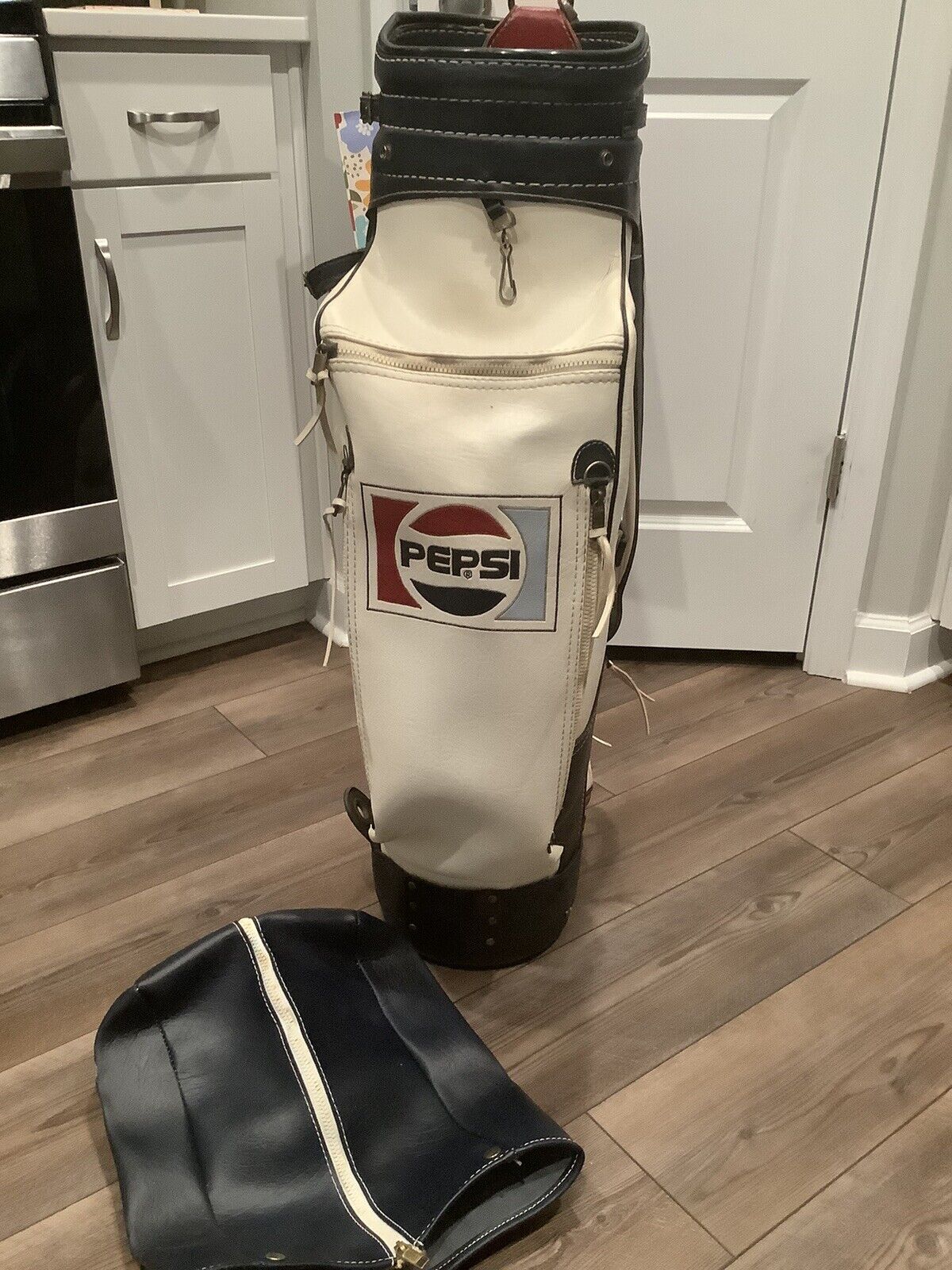 Vintage Pepsi-Cola Belding Sports Golf  Bag Pepsi Blue White Red