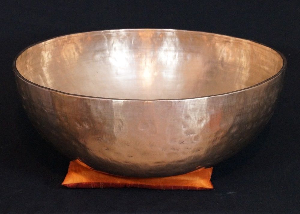 Extra Large Healing Singing Bowl chakra -Hand hammered Tibetan Bowls Yoga mallet