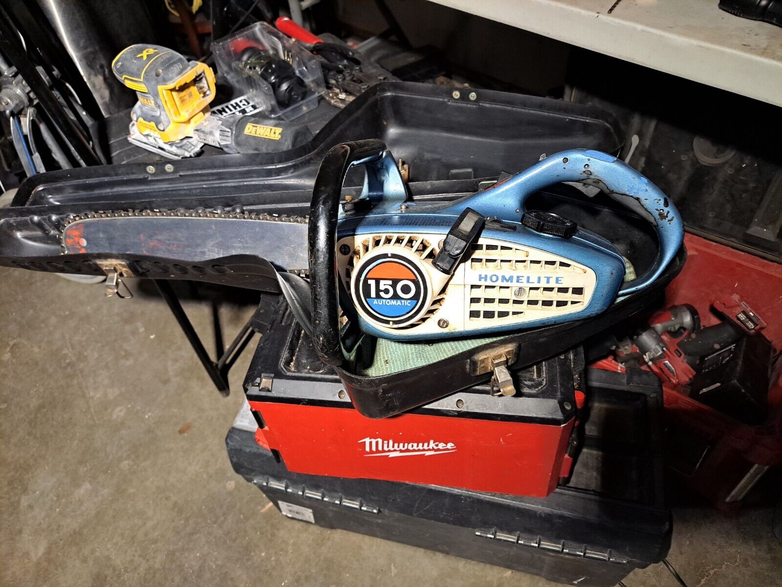 Vintage Homelite 150 Automatic Chainsaw 16\