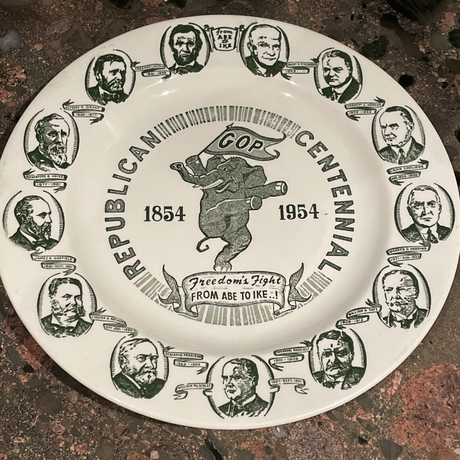 REPUBLICAN CENTENNIAL PLATE 1854-1954 FREEDOM\'S FIGHT FROM ABE TO IKE GOP