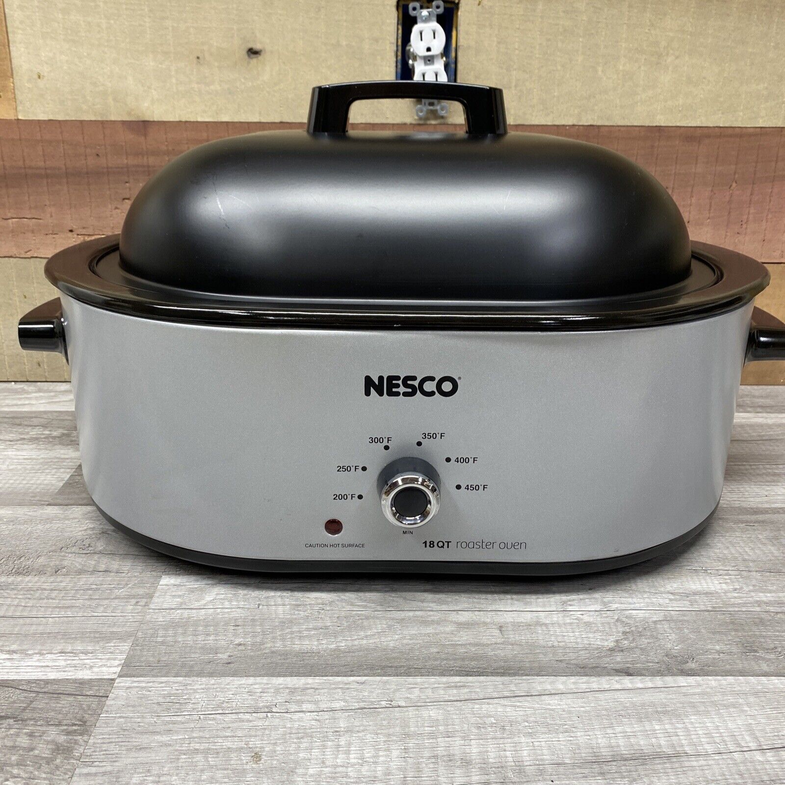 NESCO 18-Quart Roaster Oven Model MWR 18-47 1450 Watt 6 Heat Settings Big Silver
