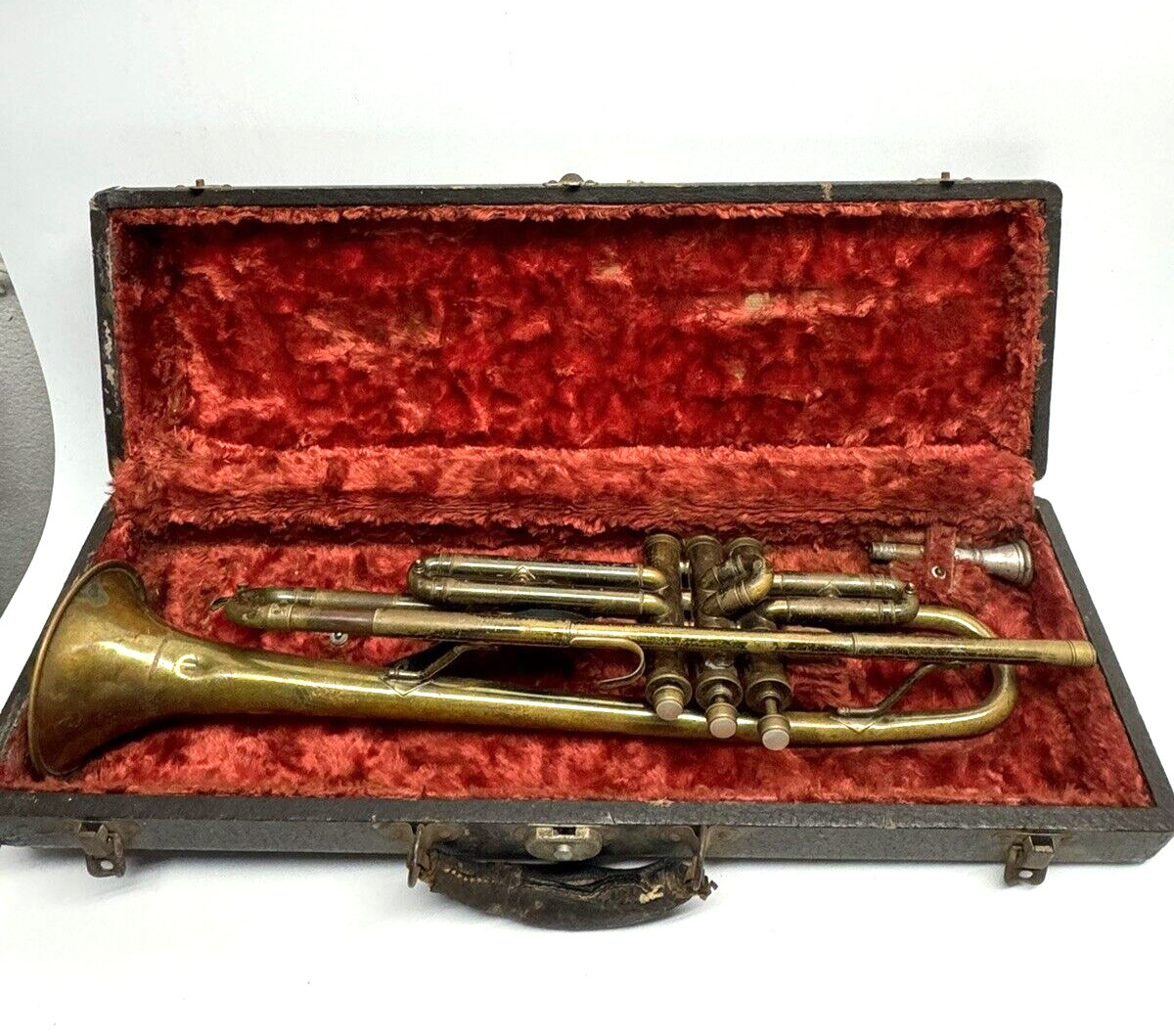 Vintage Cavalier Elkhart Indiana Trumpet & Case #39443