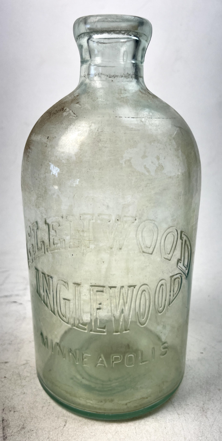 Vintage Glenwood Inglewood Spring Water Embossed Glass 86 Fluid Oz Bottle