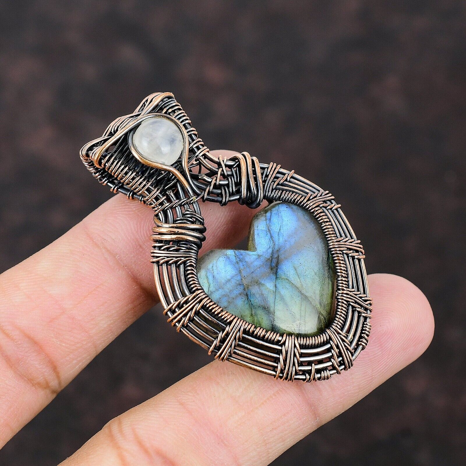 Labradorite Wire Wrapped Pendant Handcrafted Copper Partywear Jewelry 2.28\