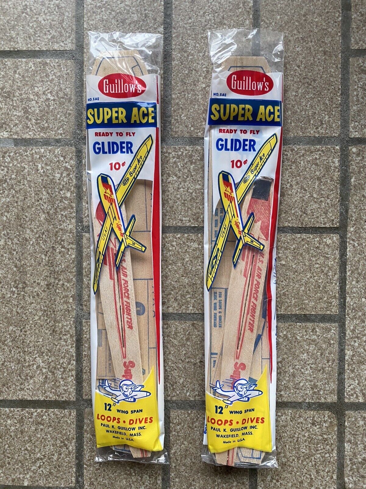 Pair of 1965 Vintage Guillow\'s  Balsa Wood Flying Glider Planes 12\