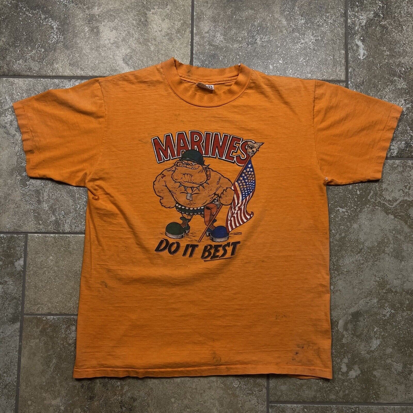 VINTAGE 70s Marine Corp Bulldog Army Military Shirt L M Mens Orange Thrashed Tee