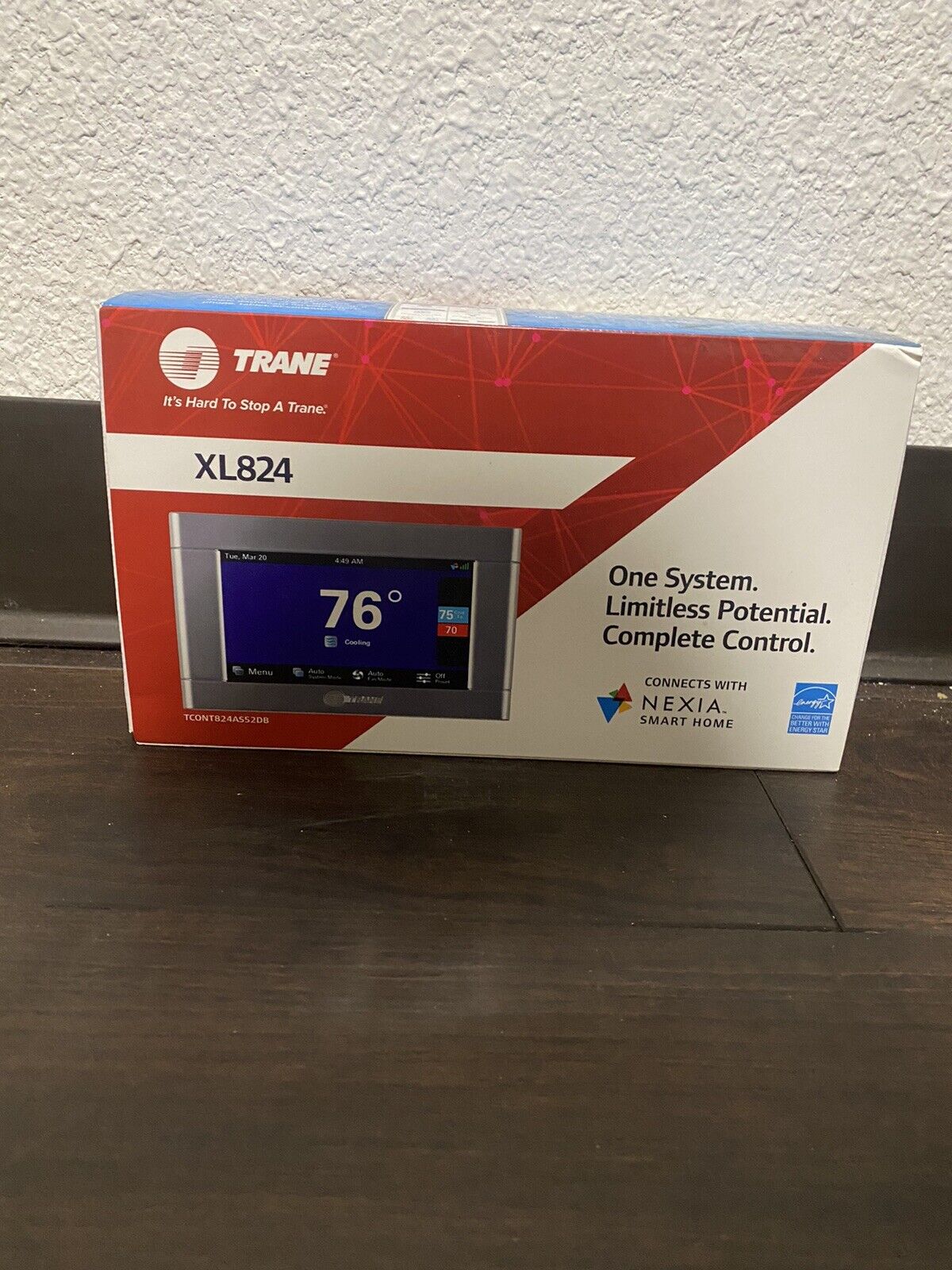 Trane XL824 Programmable Comfort Control Wi-Fi Thermostat Brand New Sealed