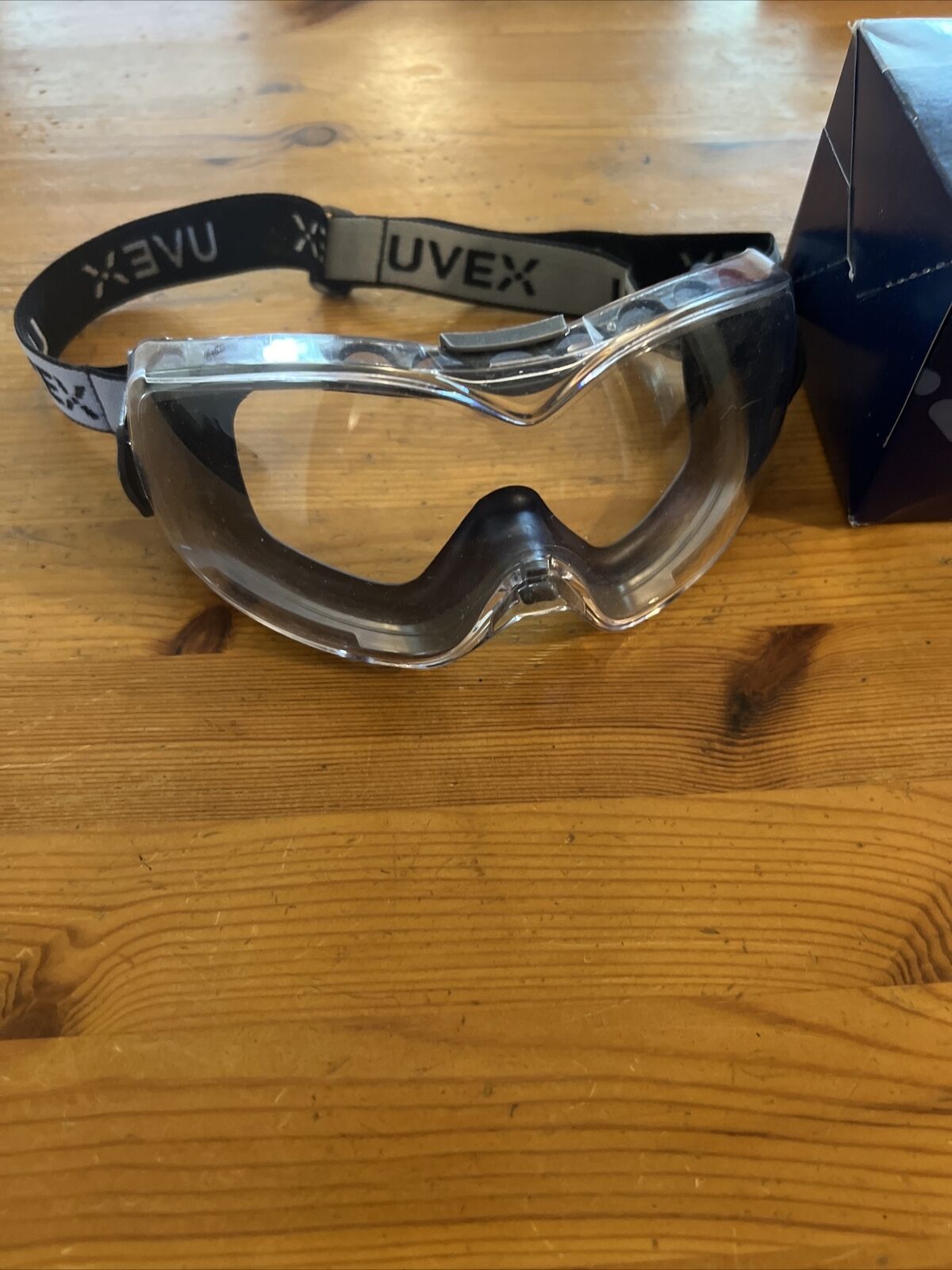 Honeywell Uvex Safety Goggles Anti-Fog HydroShield Scratch-Resistant S3970DE