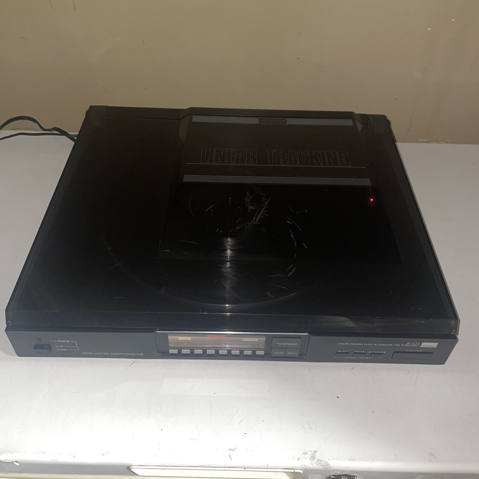 Sansui P-L75 Computerized Fully Automatic DD Turntable