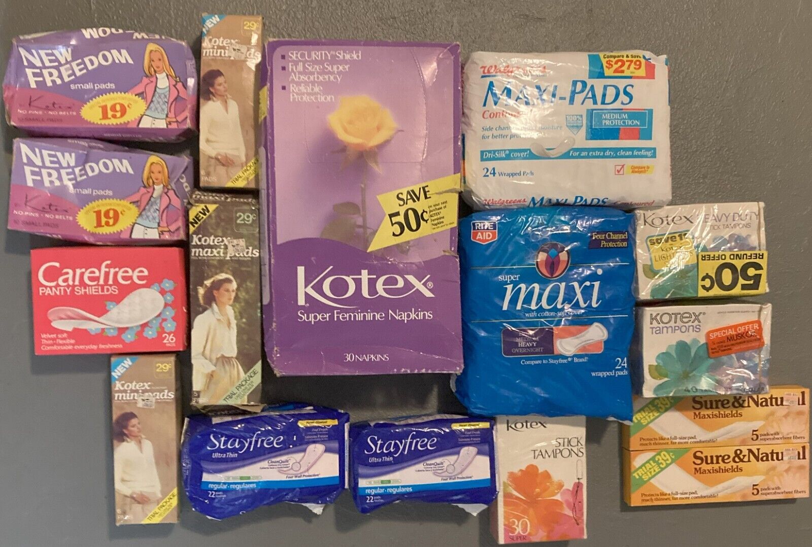 Vintage LOT OF MAXI PADS & TAMPONS-NEW OLD STOCK