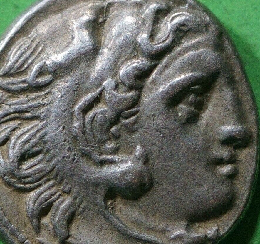 Kings of Macedon   Alexander III ( the Great) Silver ar Drachm  HERAKLES  ZEUS