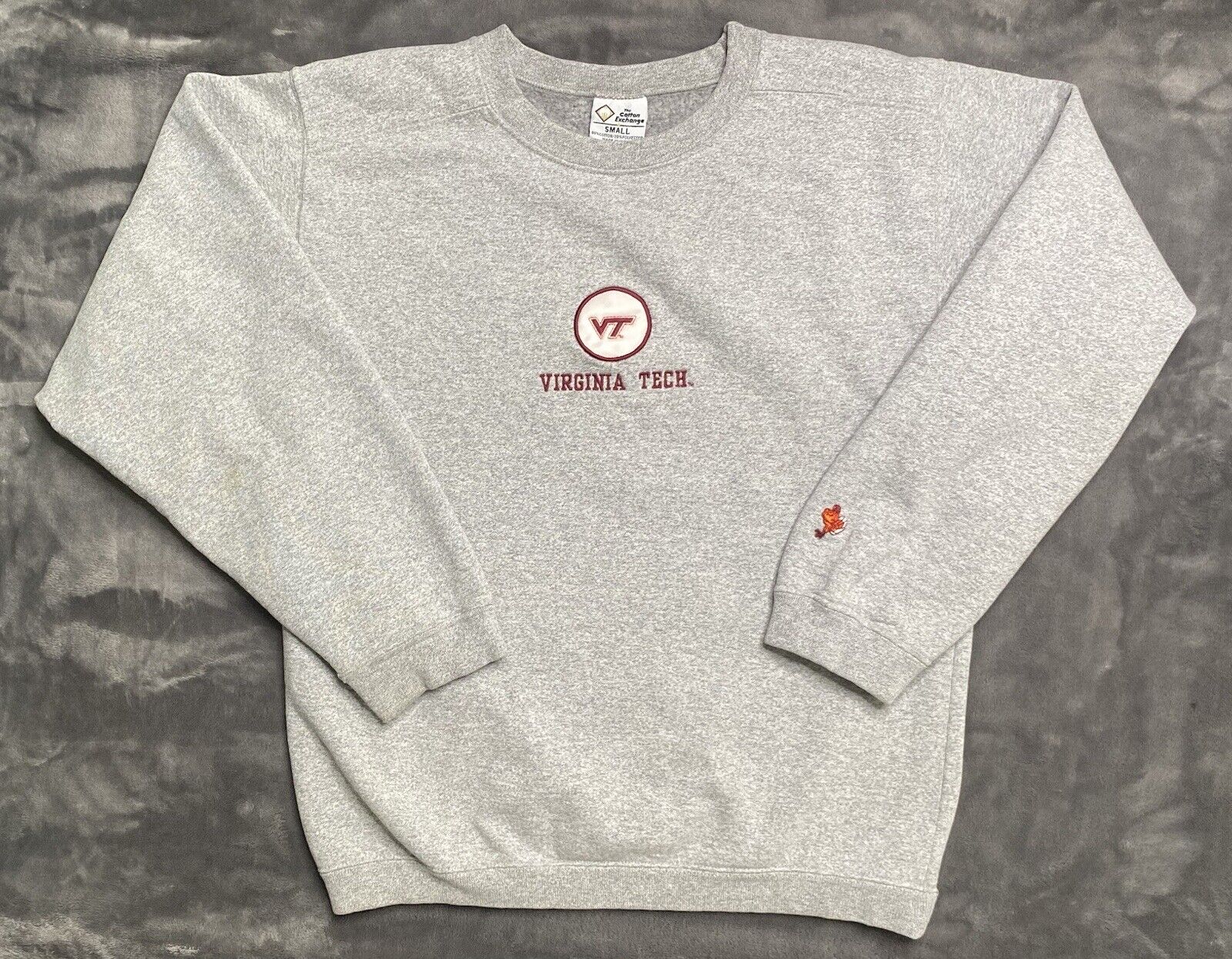Vintage Virginia Tech Hokies Sweatshirt Men\'s Small Gray Embroidered Crewneck US