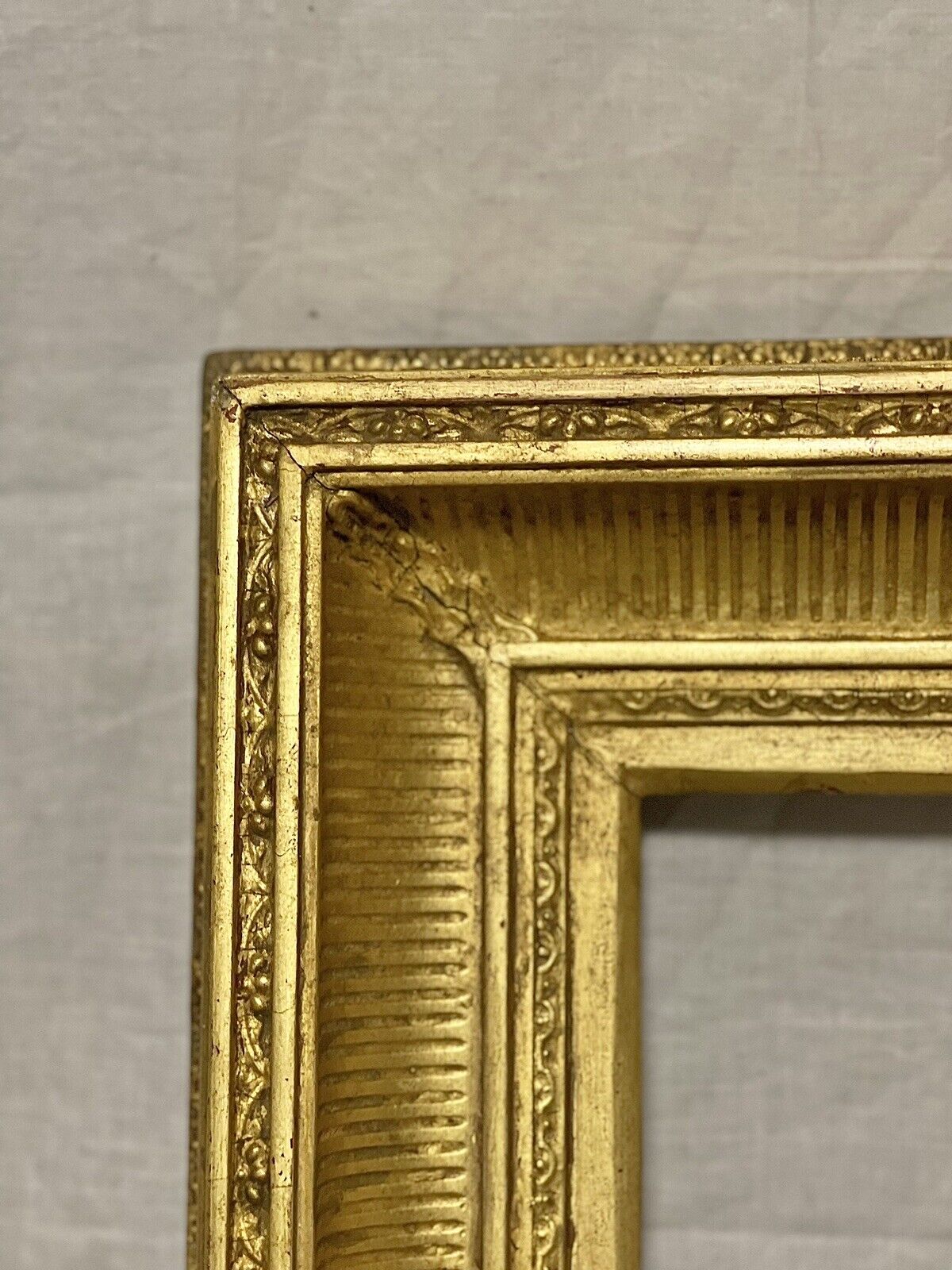 ANTIQUE  FITs 9”x15” GOLD GILT ORNATE AESTHETIC HUDSON RIVER PICTURE FRAME