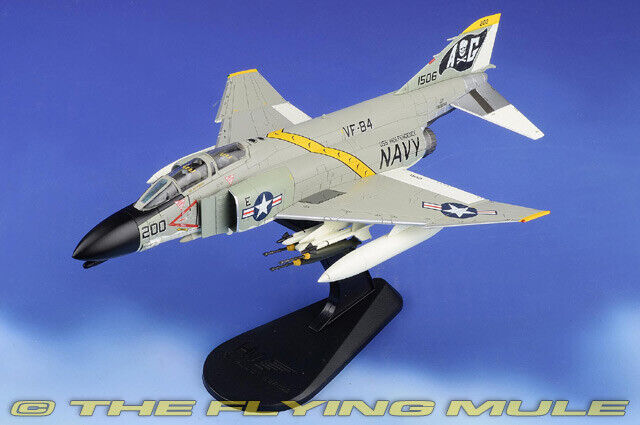 Hobby Master 1:72 F-4B Phantom II USN VF-84 Jolly Rogers AG200
