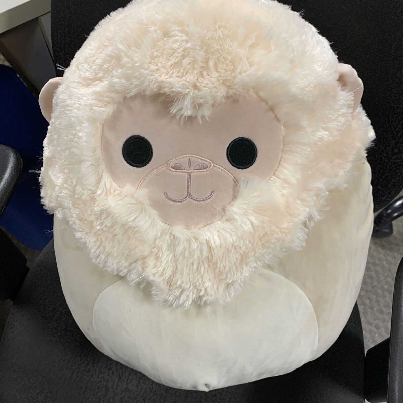 Squishmallows OCTAVE the Capuchin Snow Monkey 16\