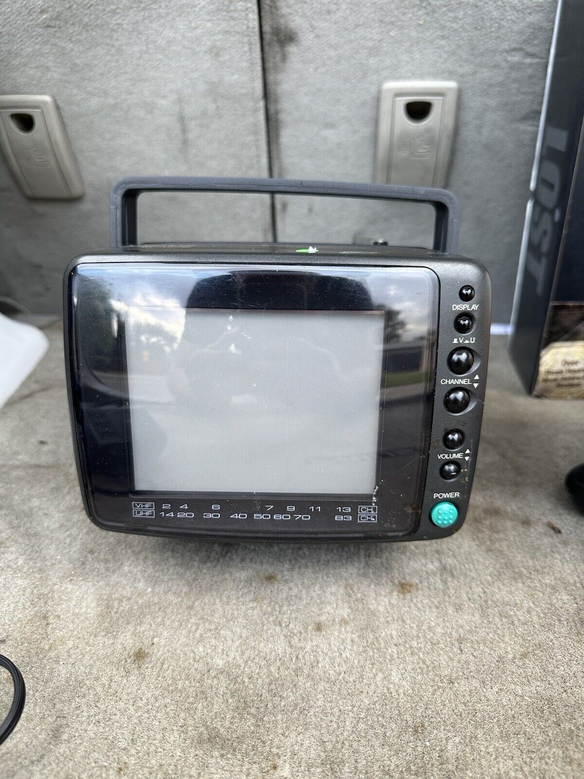 Vintage Magnavox RD0510 C103 Portable 5” TV With Power Cord Great Color TV
