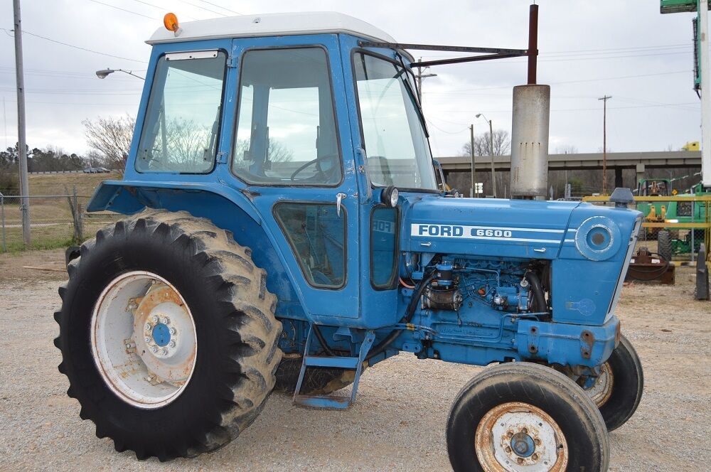 Ford 6600 diesel tractor  