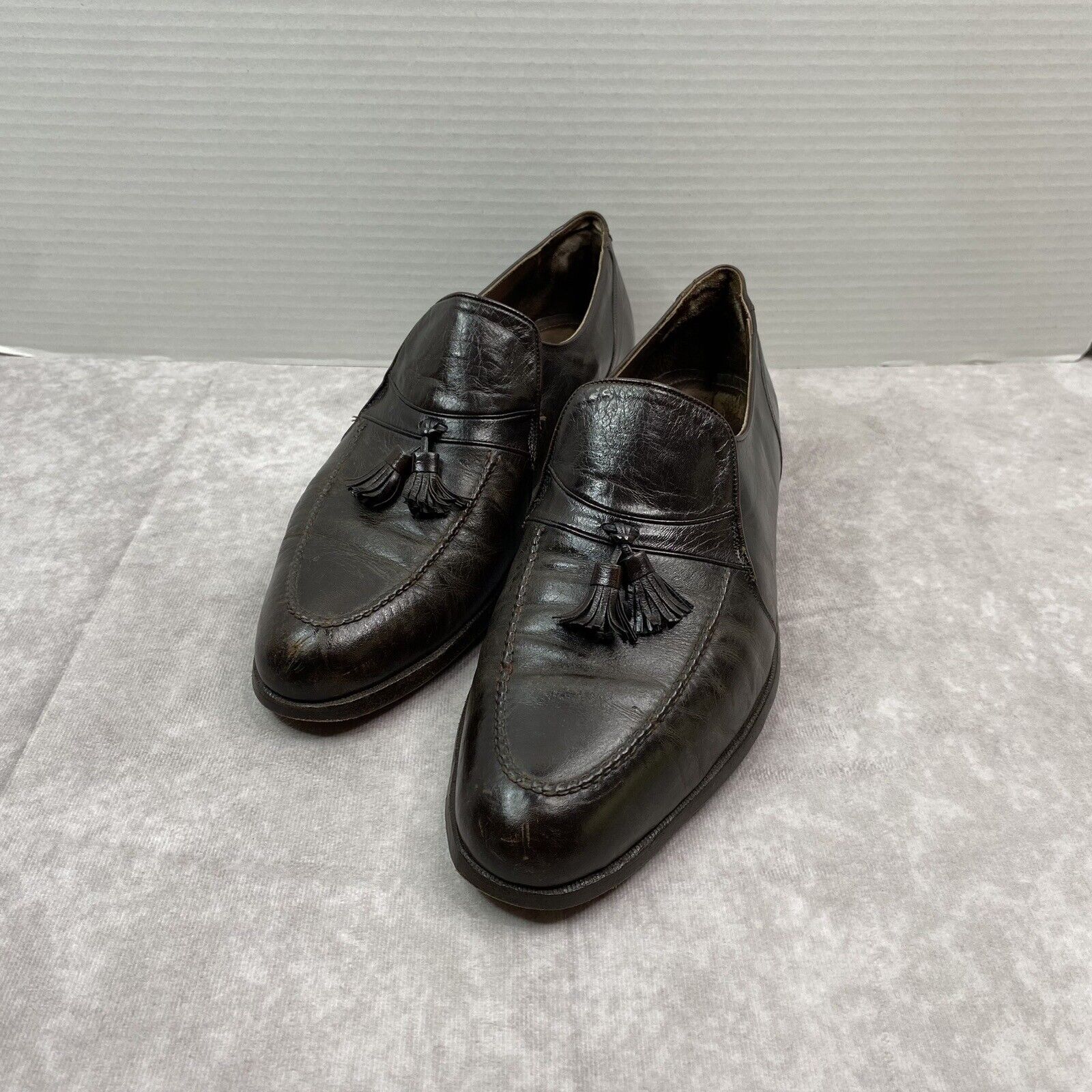 Florsheim Royal Imperial Shoes Men\'s 8 D Brown Leather Tassel Apron Toe Loafers