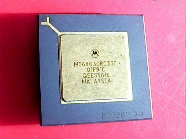 1pcs Motorola 68030 MC68030RC33C Vintage CPU 33MHz PGA