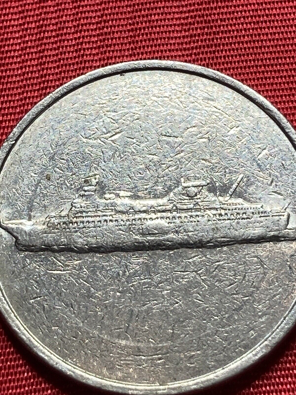 25 CENT ISALND HOLIDAY GAMING TOKEN - SHIP - LOOK