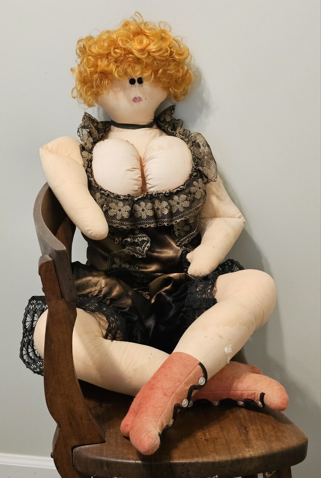 Big Buxom Ginger Unique 3 Foot Tall Bar Maid Serving Wench Doll 